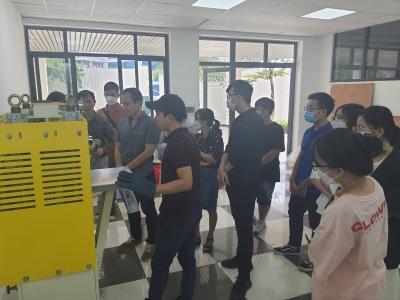 Installation and handover of heat press machine to Phenikaa University